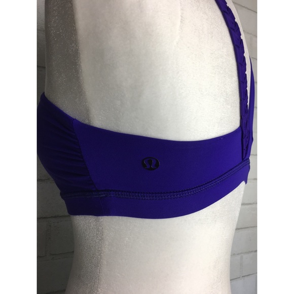 Lululemon Some Like It Hot Sports Bra - Picture 12 of 12